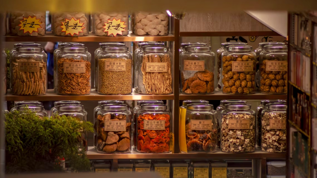 Choosing Between Processed & Unprocessed Herbs